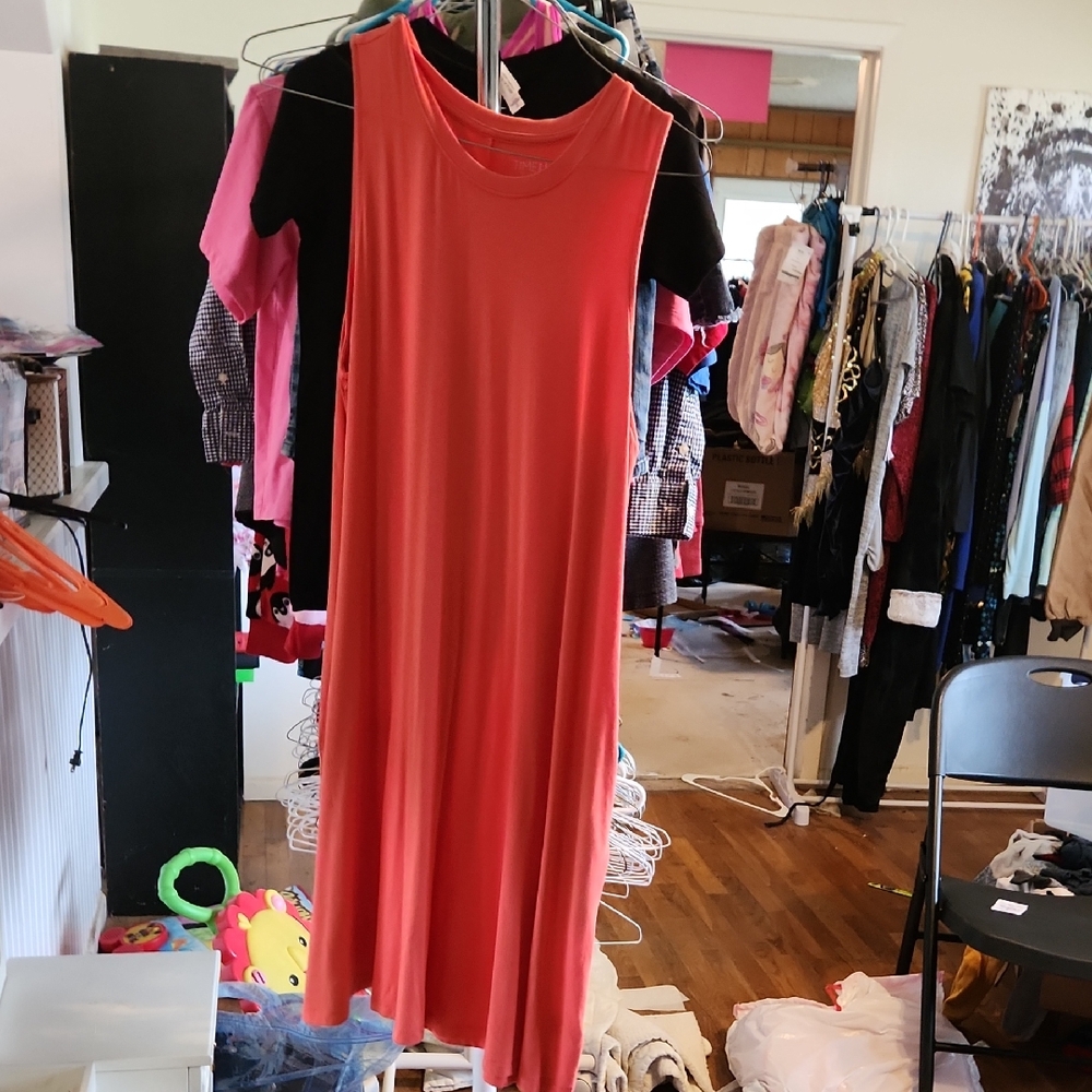 Coral Sleeveless Dress XL